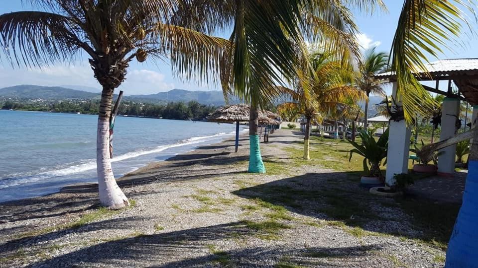 Evasion Beach Hotel Gressier Exterior foto